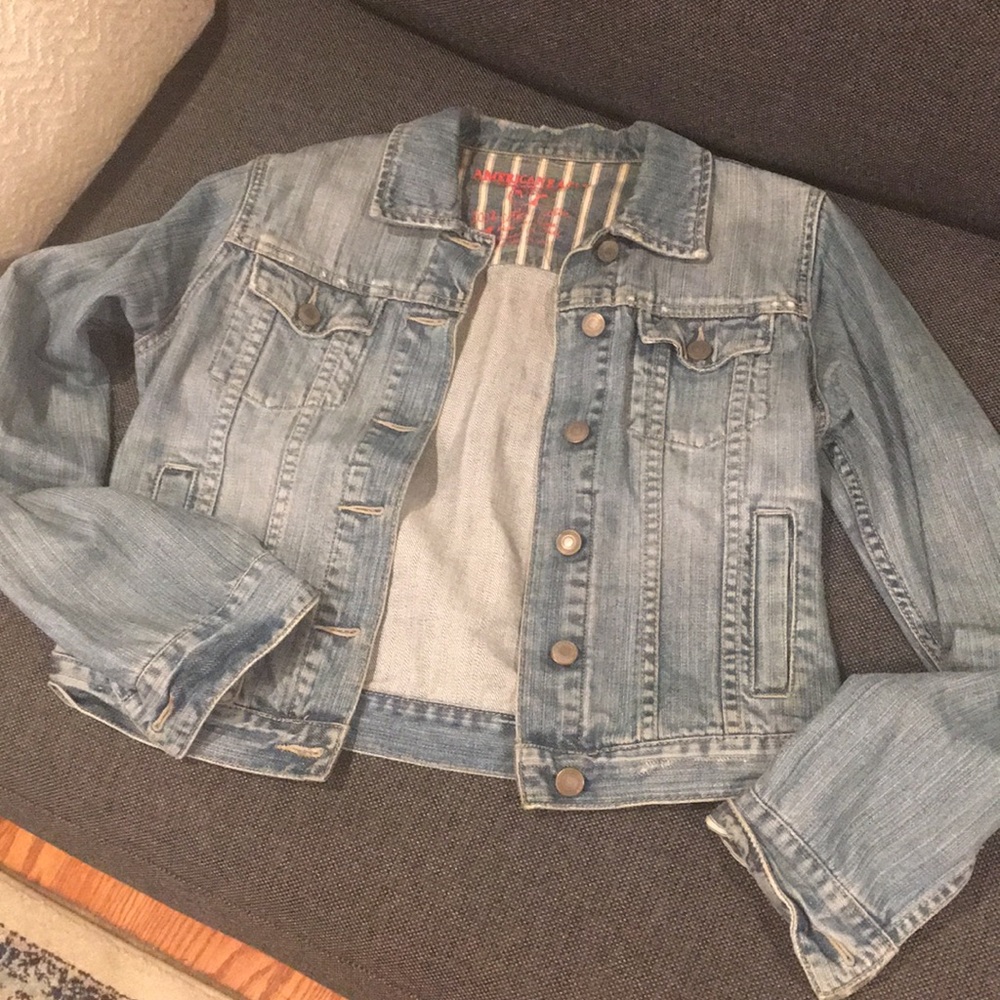 Distressed American eagle jean jacket
